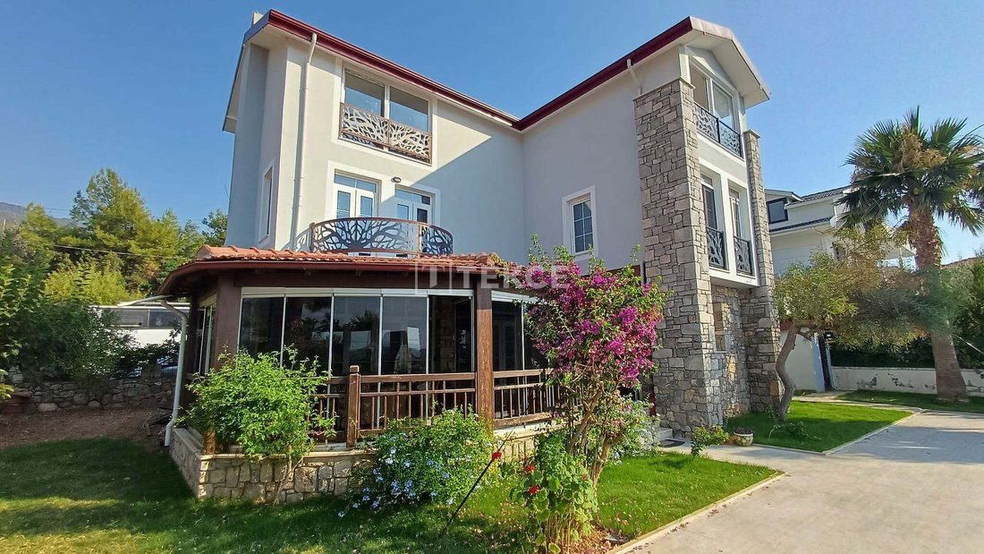 Villa in Ölüdeniz, Muğla, Turkey 1 - 18645672