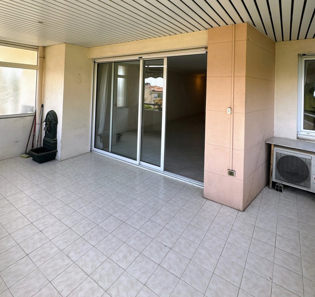 Apartment in Tignes et Sevigne, Le Cannet, France 2 - 17885215