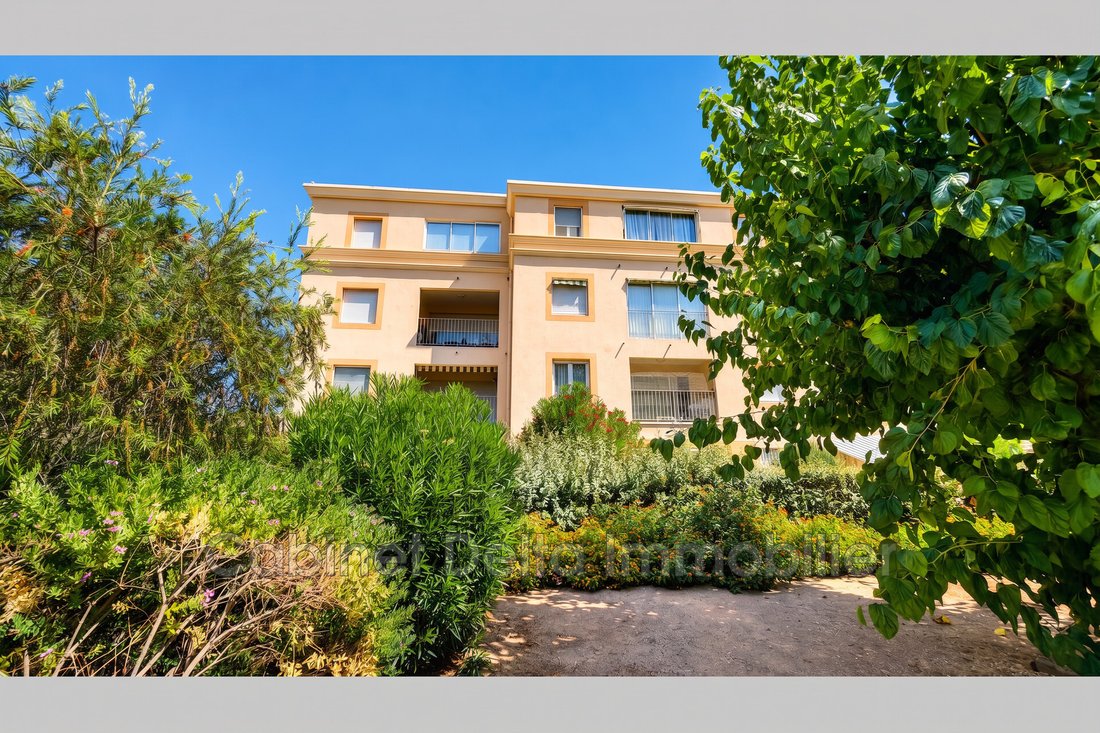 Apartment in Sanary-sur-Mer, Provence-Alpes-Côte d'Azur, France 1 - 18642565