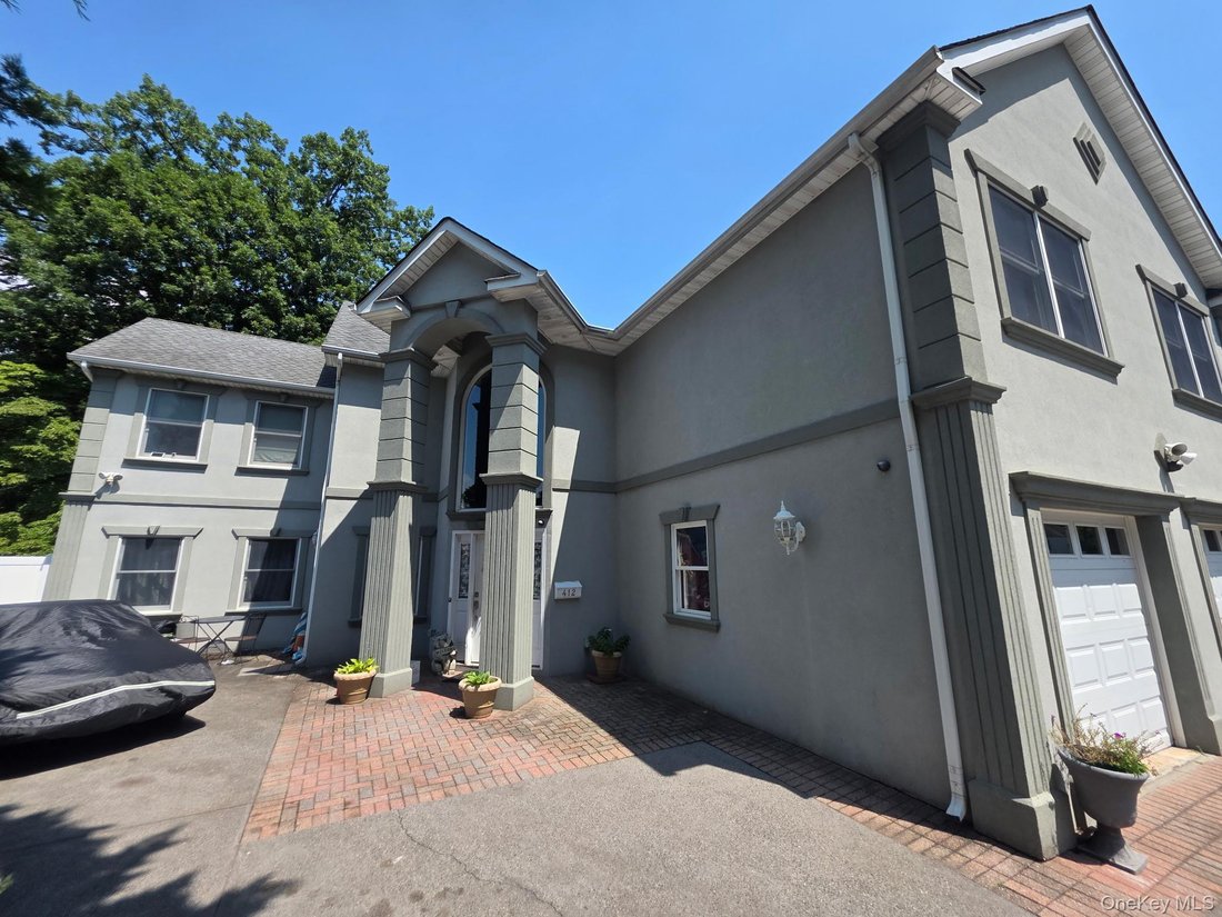 House in West Hempstead, New York, United States 4 - 16980566