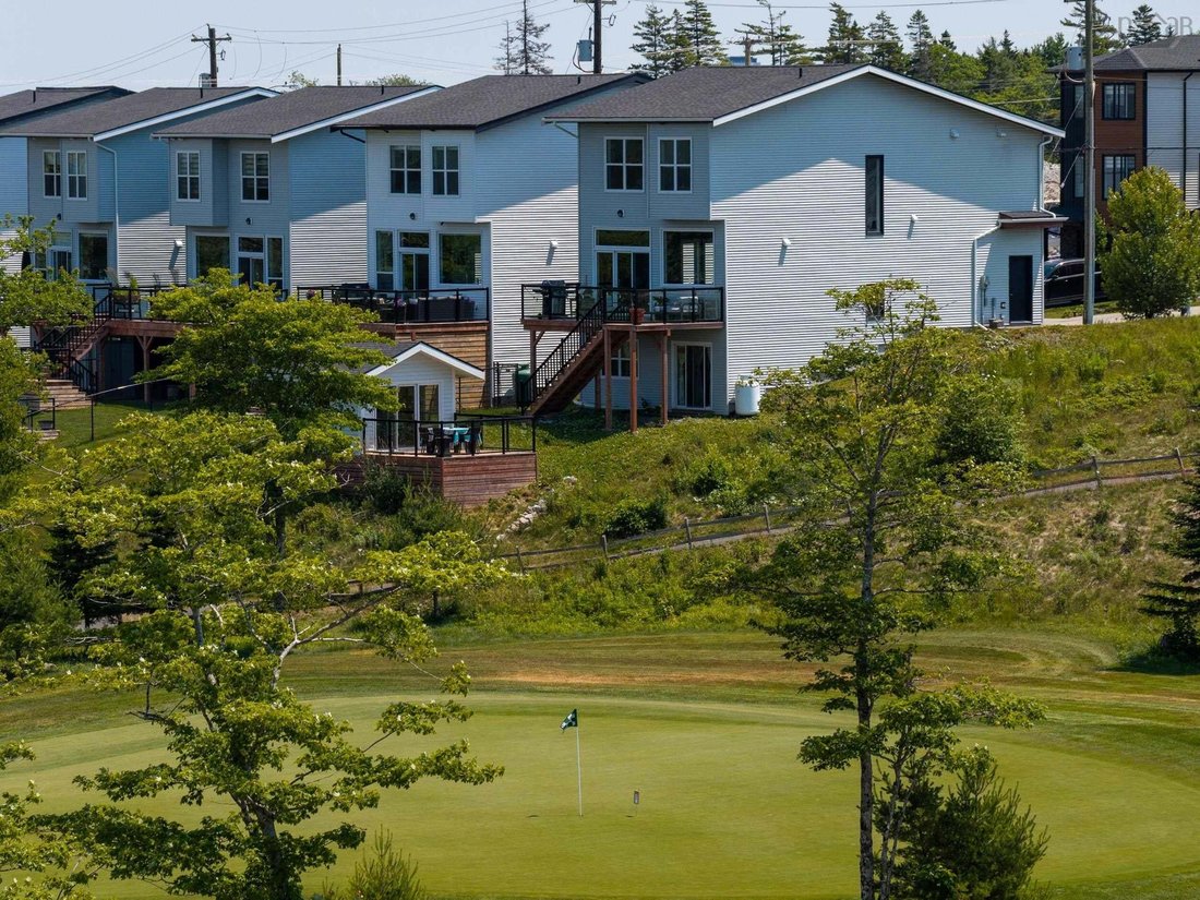 House in Timberlea, Nova Scotia, Canada 1 - 18643705