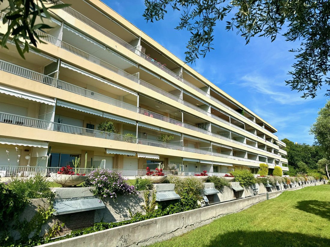 Apartment in Cannes, Provence-Alpes-Côte d'Azur, France 1 - 18647204