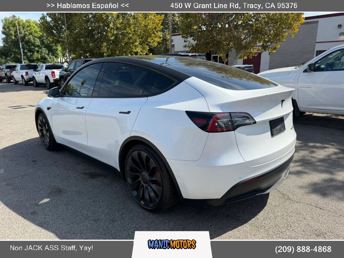 Suv in Tracy, CA, United States 5 - 18648110