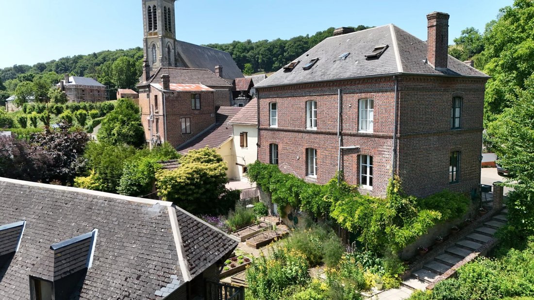 House in Ticheville, Normandy, France 2 - 18646885