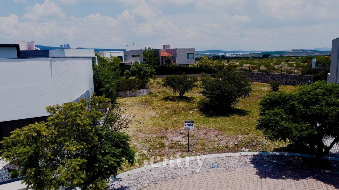 Land in Santiago de Querétaro, Querétaro, Mexico 2 - 18131219