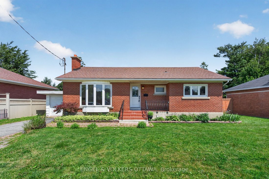 House in Ottawa, Ontario, Canada 1 - 18642680