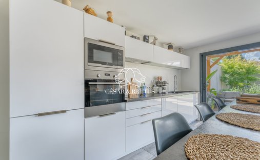 House in Sathonay-Village, Auvergne-Rhône-Alpes, France 1