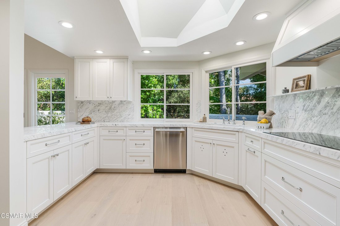 House in Thousand Oaks, California, United States 1 - 18642838