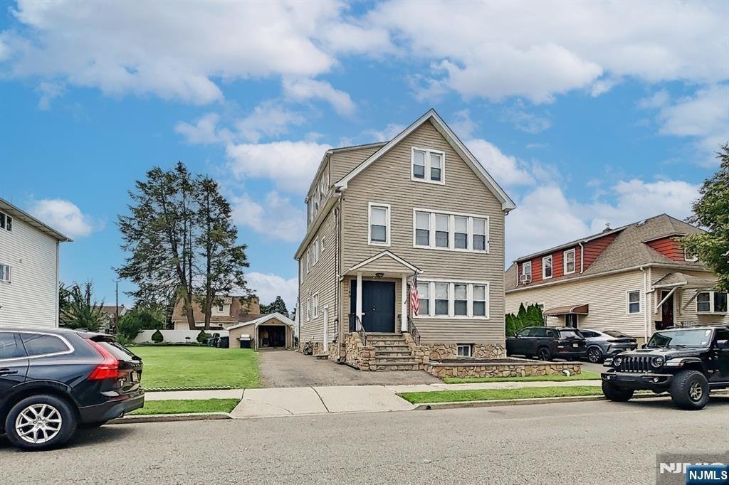 Apartment in Clifton, New Jersey, United States 2 - 18644667