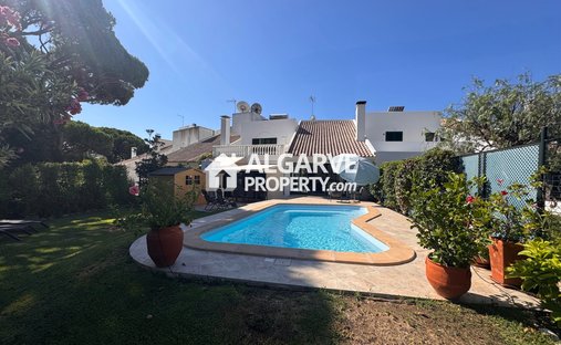 Townhouse in Vilamoura, Quarteira, Algarve 1