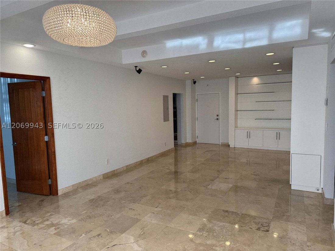 Condo in Miami, Florida, United States 3 - 18647349