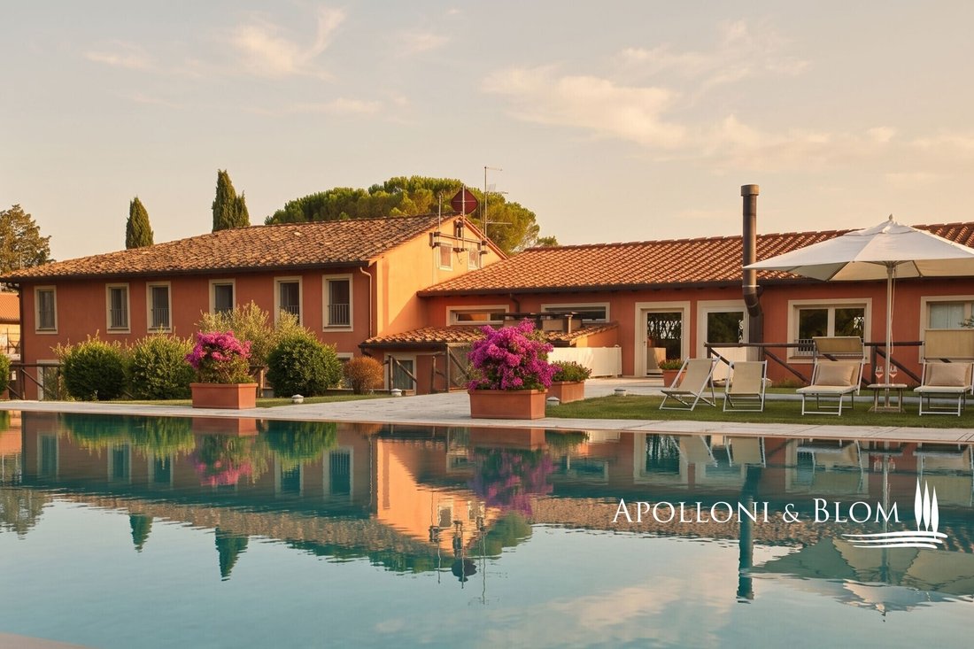 House in Camigliano, Capannori, Tuscany 1 - 11760231
