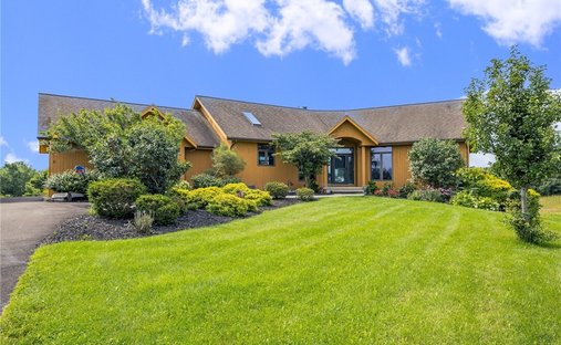 House in Victor, New York, United States 1