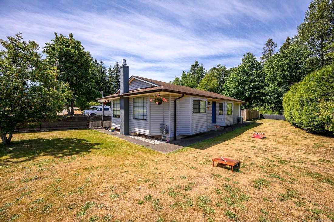 House in Courtenay, British Columbia, Canada 1 - 18643528