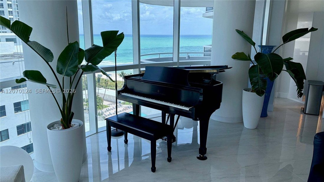 Condo in Miami Beach, Florida, United States 1 - 18646151
