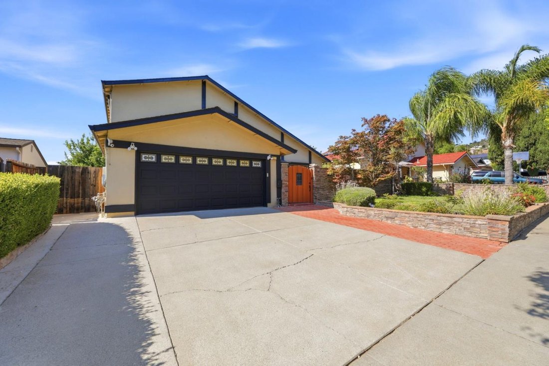 House in San Jose, California, United States 4 - 18646137