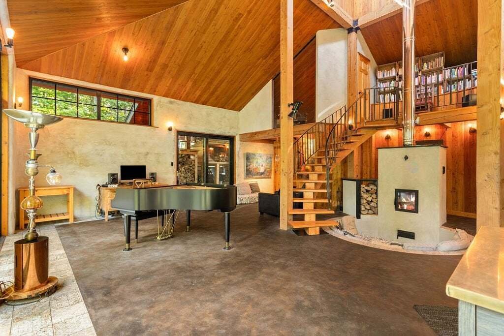 House in Val-David, Quebec, Canada 5 - 18643275