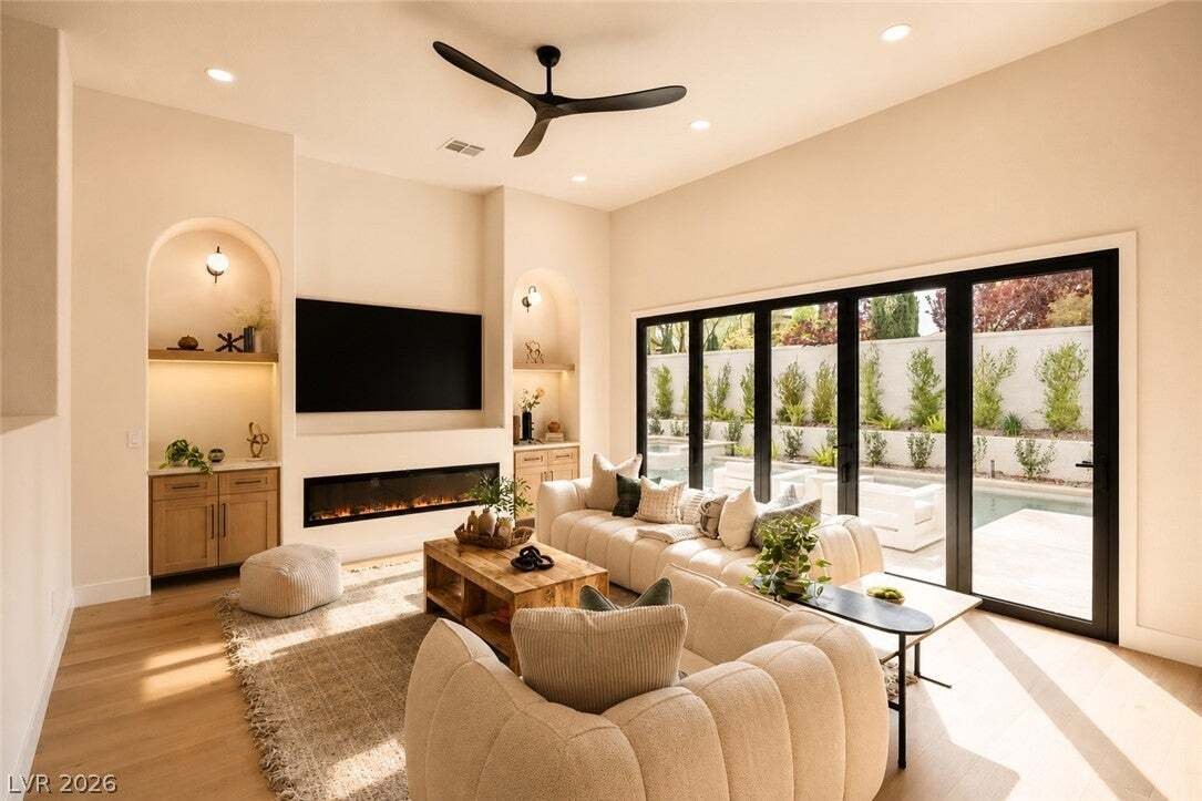 House in Las Vegas, Nevada, United States 1 - 18645849