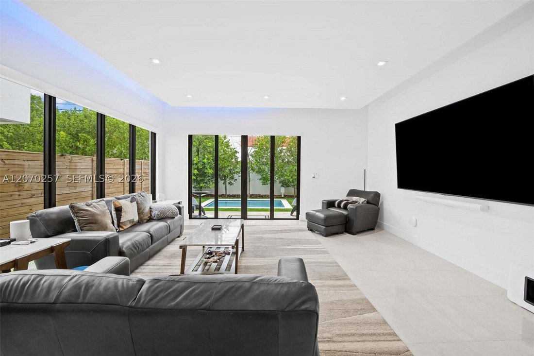 Townhouse in Miami, Florida, United States 5 - 18646117