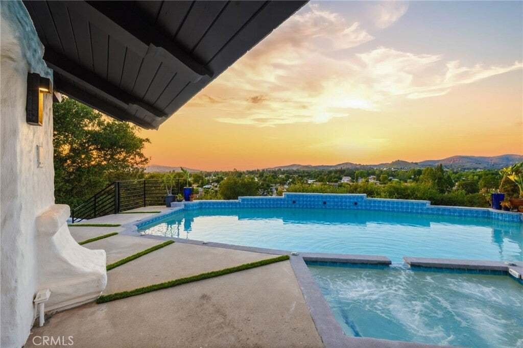 House in Thousand Oaks, California, United States 4 - 18642891