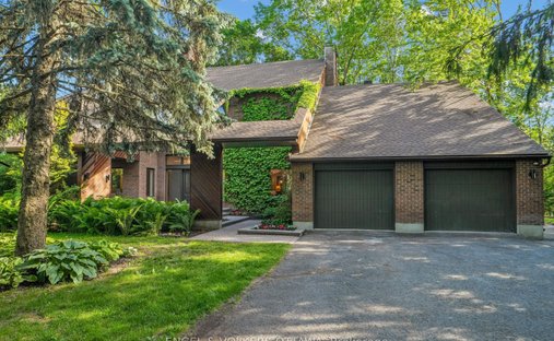 House in Ottawa, Ontario, Canada 1