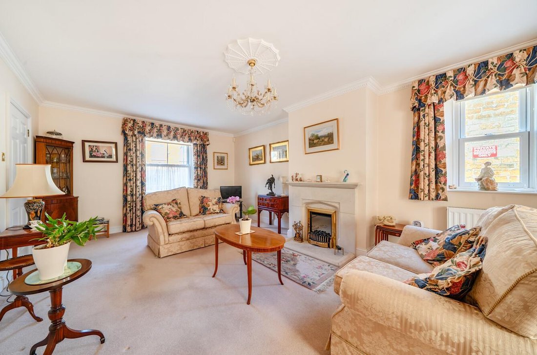 Townhouse in Sherborne, England 5 - 17726732