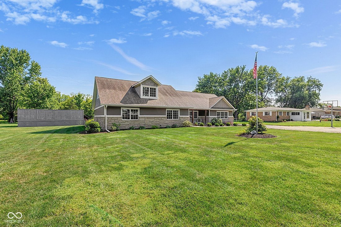 House in Brownsburg, Indiana, United States 3 - 18645475