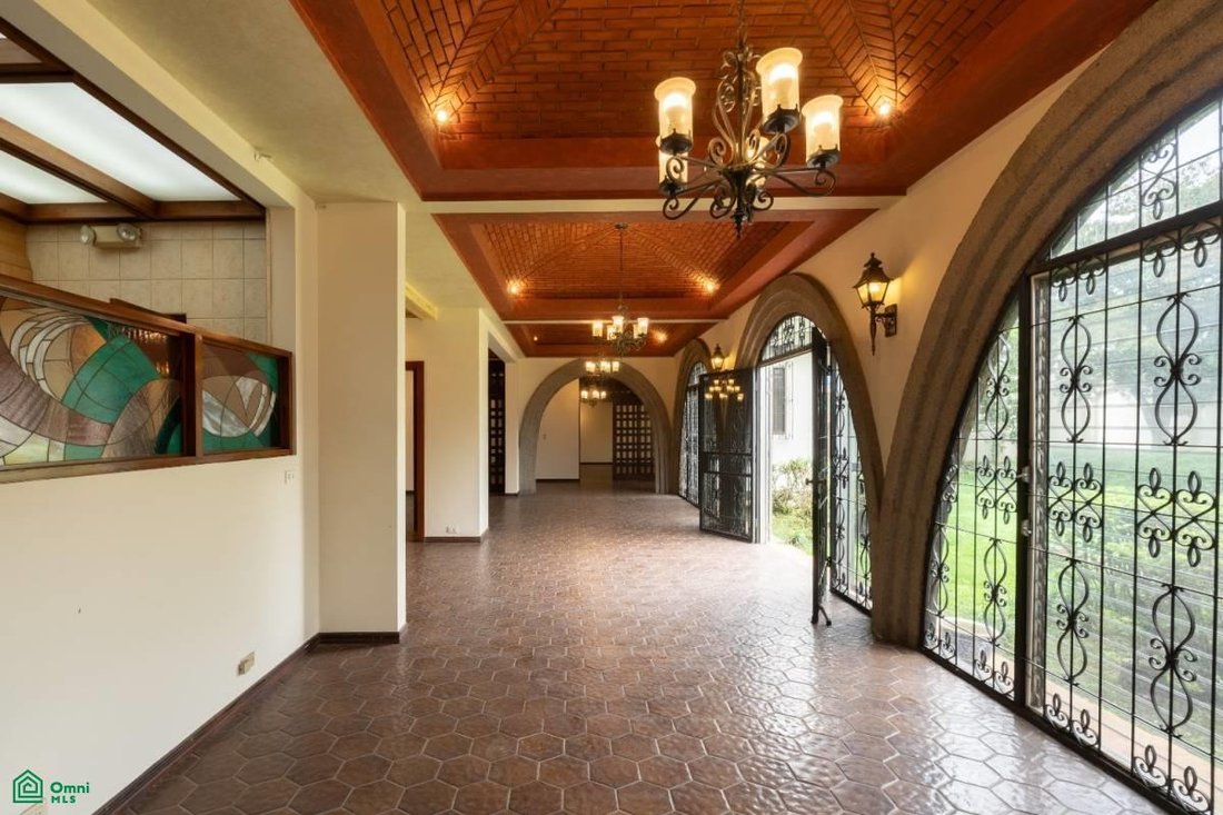 House in Cinco Esquinas, San José Province, Costa Rica 4 - 17088180