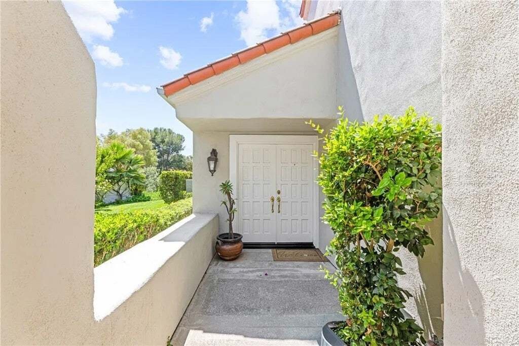 Townhouse in Irvine, California, United States 5 - 18642069