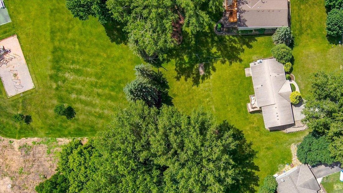 House in Eden Prairie, Minnesota, United States 2 - 18643174