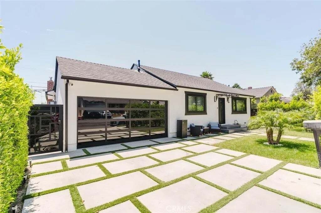 House in Los Angeles, California, United States 1 - 18646597