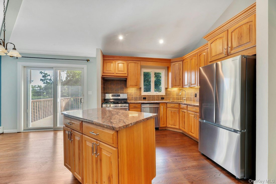 House in Peconic, New York, United States 4 - 17438858