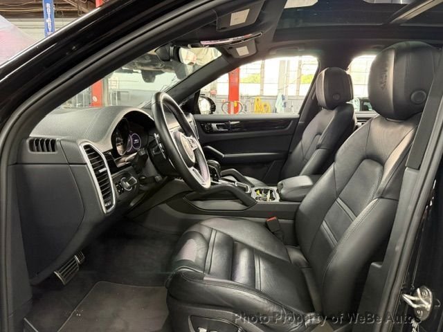 Porsche Cayenne in Calverton, NY, United States 5 - 18645890