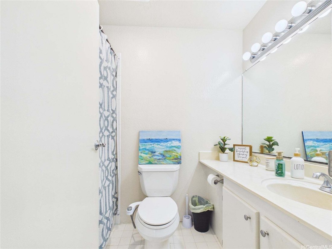 Condo in Kapolei, Hawaii, United States 5 - 18642672