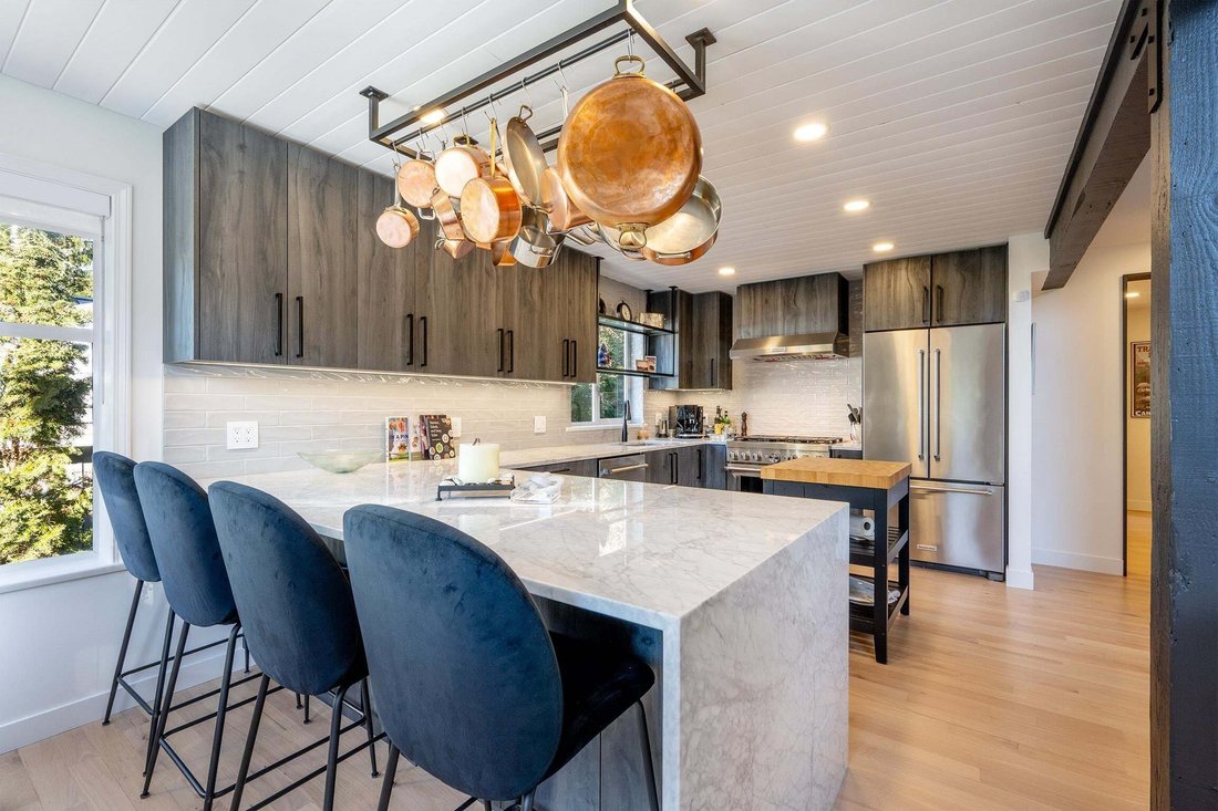 Condo in Whistler, British Columbia, Canada 5 - 18643105