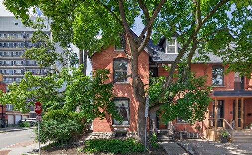 Townhouse in Ottawa, Ontario, Canada 1