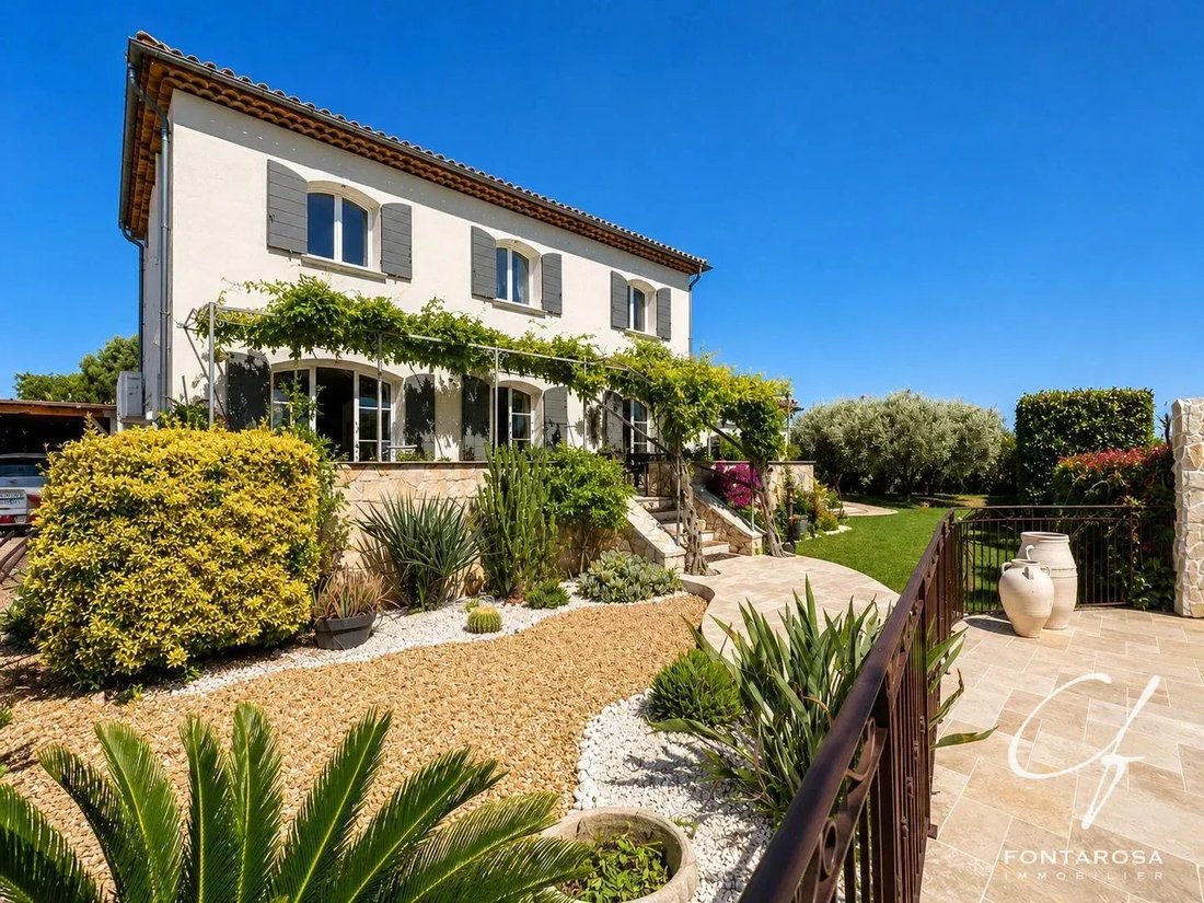 Villa in Partie Nord-Ferrieres-Cadenades-Rouviere, Le Muy, France 1 - 18644348