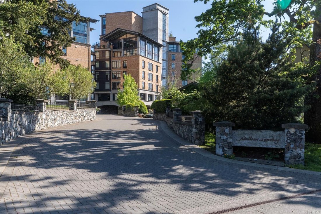 Condo in Victoria, British Columbia, Canada 3 - 18643564