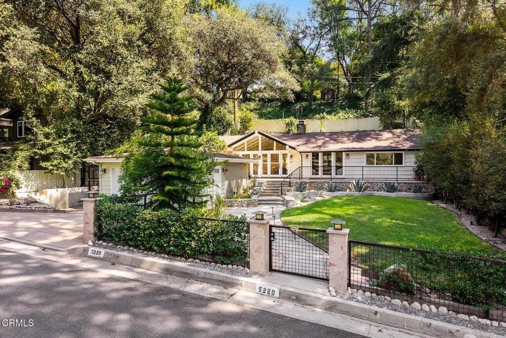 House in La Cañada Flintridge, California, United States 2 - 18646596