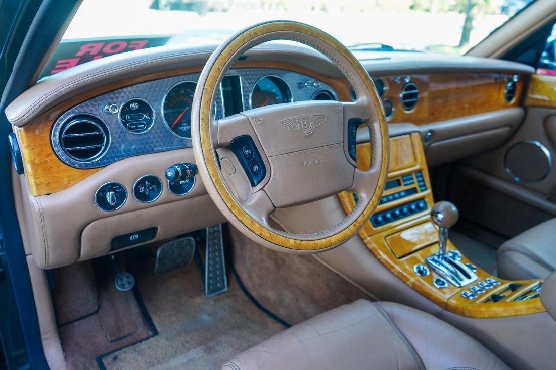 Sedan in Fort Lauderdale, FL, United States 2 - 18647923
