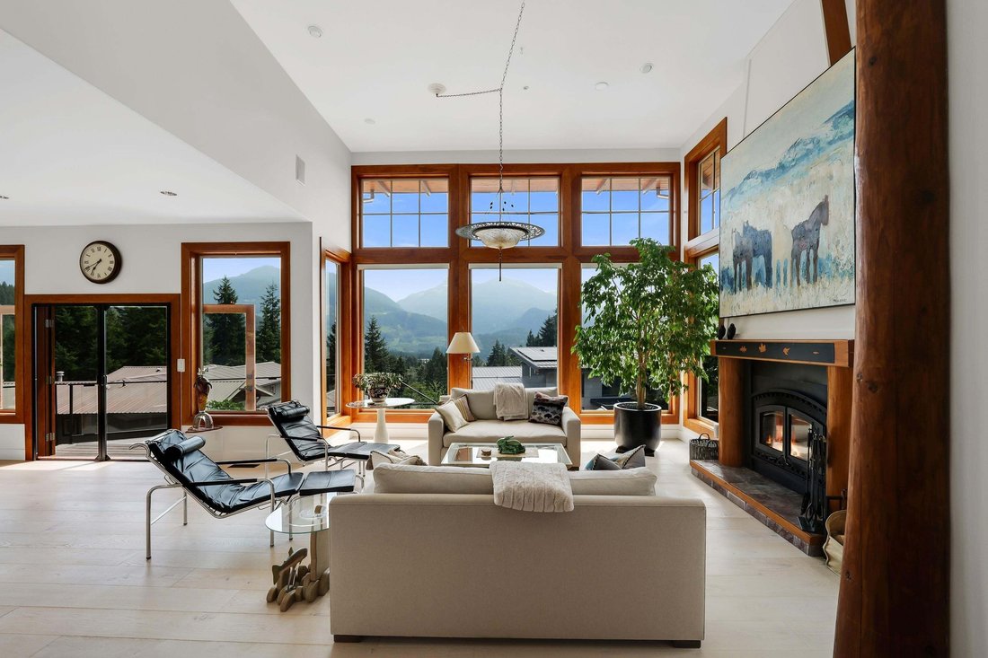 House in Squamish, British Columbia, Canada 4 - 18642888