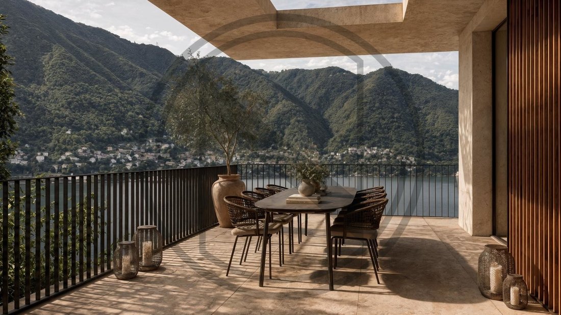 Villa in Moltrasio, Lombardy, Italy 2 - 17845051