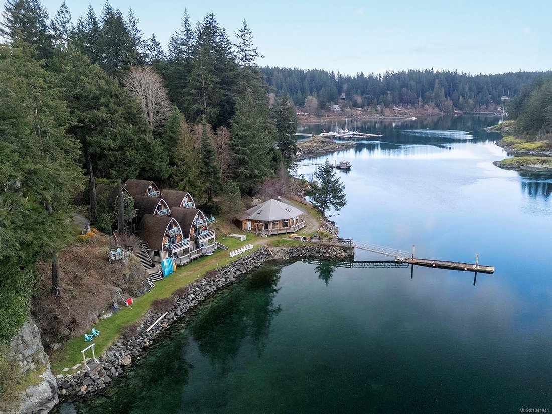 Land in Heriot Bay, British Columbia, Canada 5 - 18643598