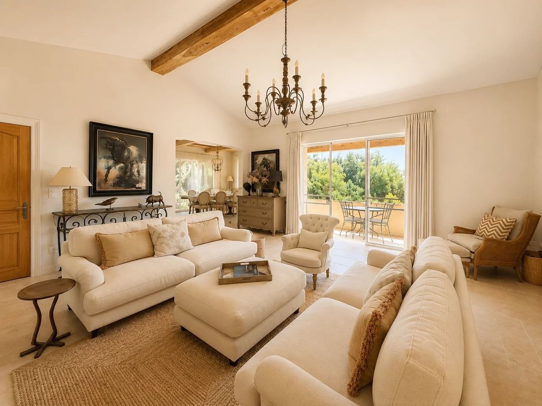 Villa in Plan de Noves, Vence, France 3 - 18352653