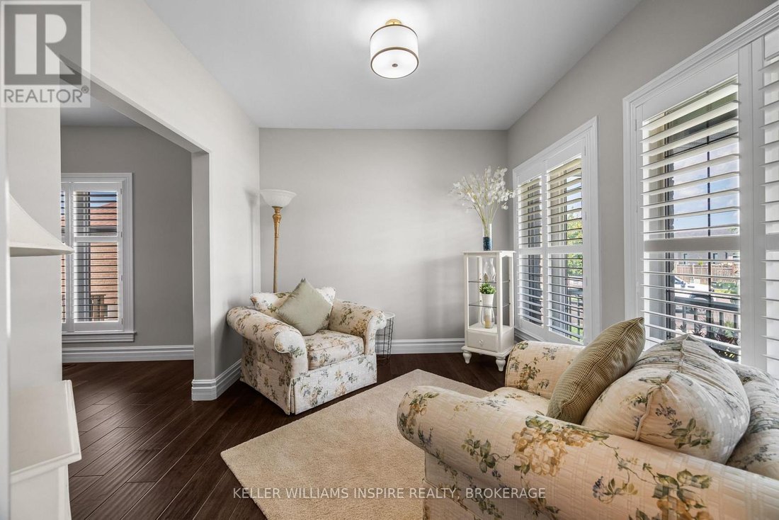 House in Kingston, Ontario, Canada 5 - 18545336