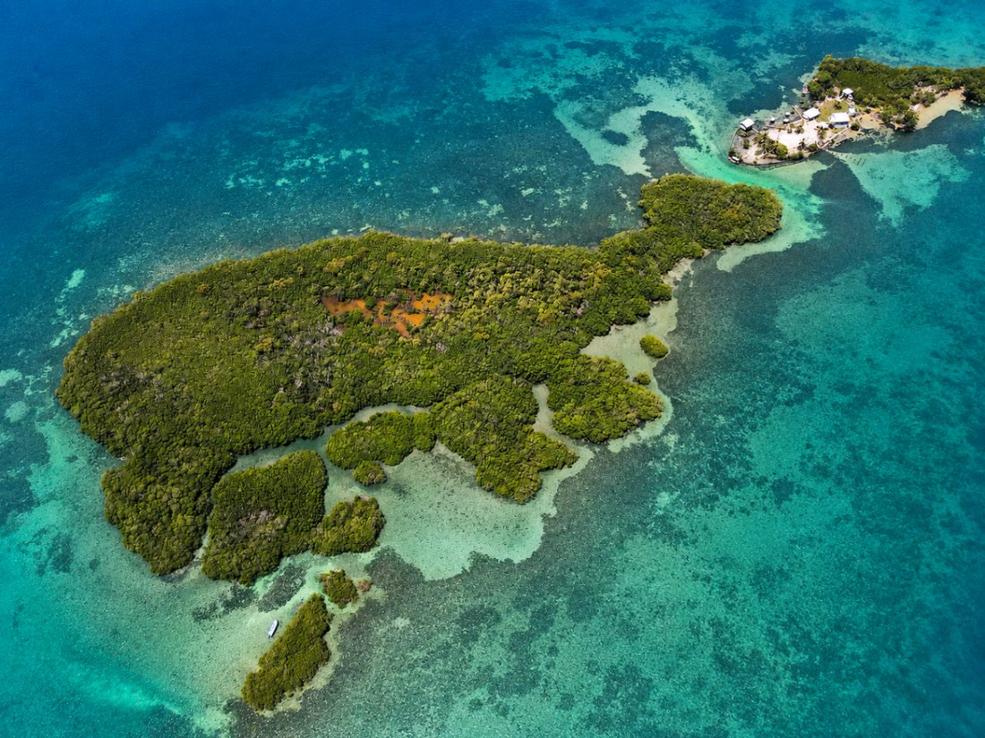 Land in Placencia, Belize 1 - 18643038