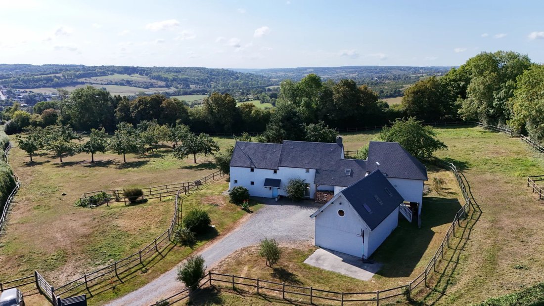 House in Livarot-Pays-d'Auge, Normandy, France 3 - 18646582