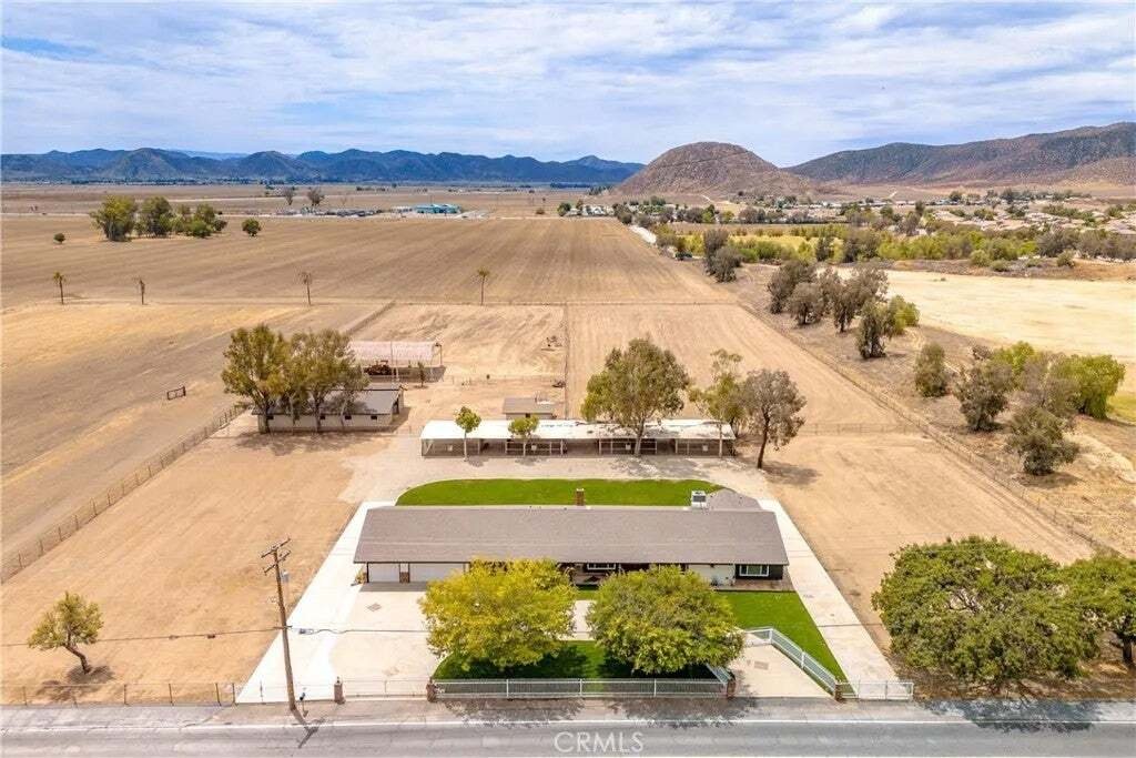 Casa a Hemet, California, Stati Uniti 4 - 18517407