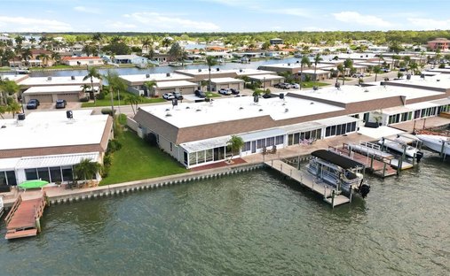 Townhouse in Madeira Beach, Florida, United States 1