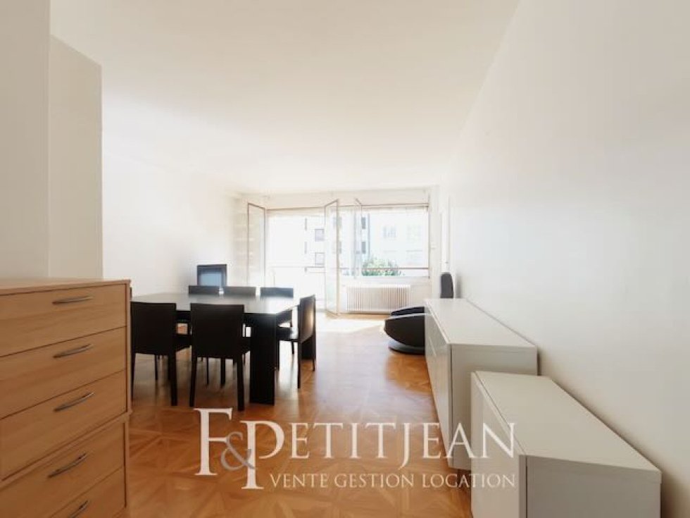 Apartment in Bois de Boulogne, Paris 16e Arrondissement, Paris 1 - 18646301